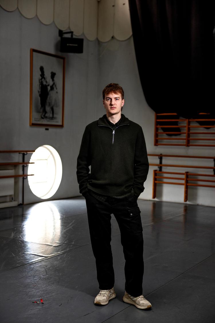 Balletdanser Oliver Starpov er frustreret over, at danserne er blevet problemet i konflikten mellem den bandlyste stjernekoreograf John Neumier og Det Kongelige Teater. Foto: Jacob Ehrbahn
