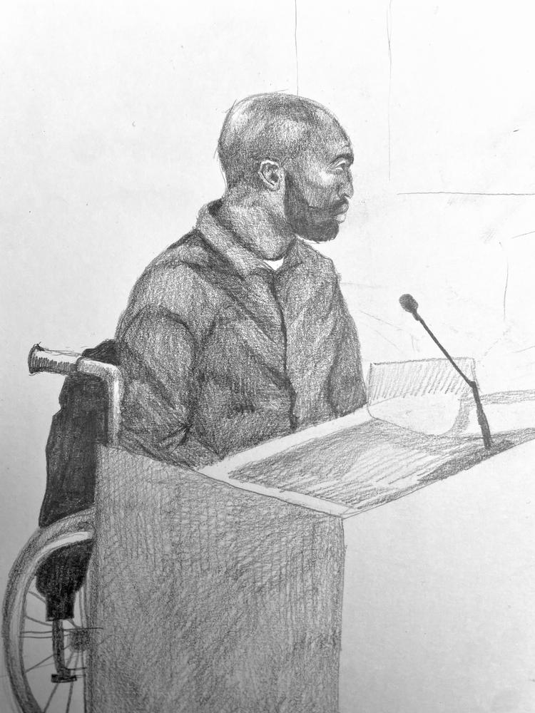 En novemberaften sidste år endte en gruppe nigerianere i ildkamp med en dansk helikopter og Frømandskorpset på mission i Guineabugten ud for Vestafrika. Fem formodede pirater blev dræbt, tre sat i land i gummibåd, mens Lucky blev taget med til Danmark. Nu er den etbenede mand dømt i byretten Tegning Eigil Norton Pedersen/Ekstra Bladet