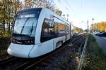 Både i Odense og i Aarhus er der kommet letbane inden for de seneste år. Det er også meningen, at der skal anlægges en letbane i 11 københavnske omegnskommuner, men nu meddeler selskabet bag, at budgettet ikke kan holdes. Foto: Jens Dresling