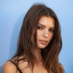 Amerikanske Emily Ratajkowski er model, skuespiller, forfatter og nu også vært på podcasten ’High Low With EmRata’.  Foto: Brent N. Clarke/Ritzau Scanpix
