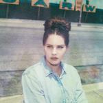 Med ganske få ord om en hemmelig tunnel har Lana Del Ray fanget opmærksomheden.  Foto: Neil Krug