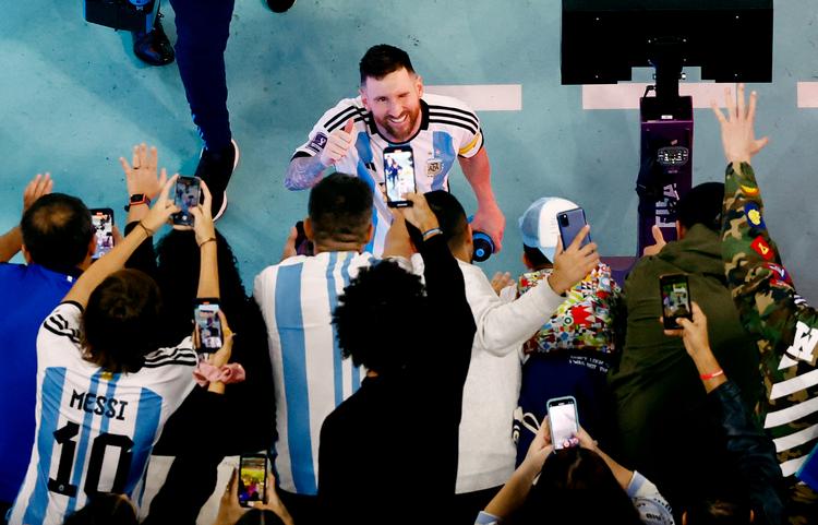 Lionel Messi var om nogen spilleren bag Argentinas 3-0-sejr i semifinalen, og han får nu endnu en mulighed for at vinde det stærkt eftertragtede VM-trofæ. Foto: Peter Cziborra/Ritzau Scanpix