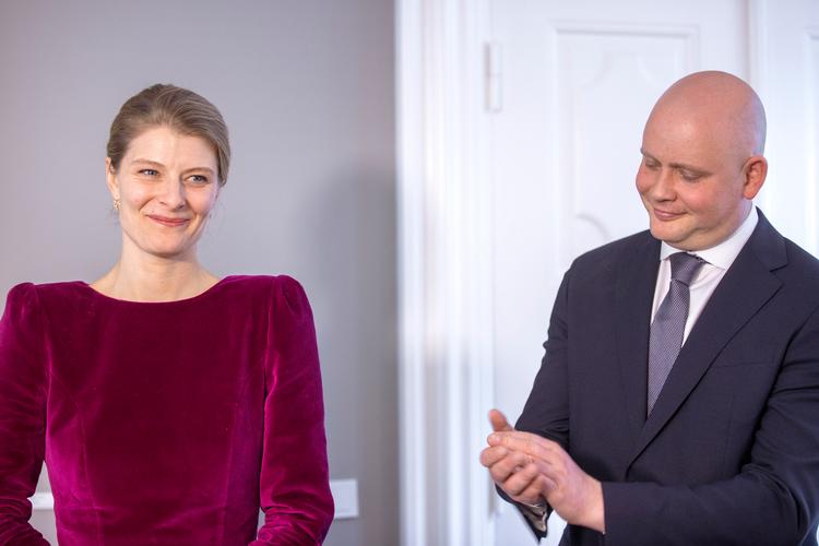 Den nyudnævnte kulturminister, Jakob Engel-Schmidt, har allerede bestilt billetter til operaforestillingen Carmen, som han skal se med sin »bedre halvdel« Foto: Miriam Dalsgaard
