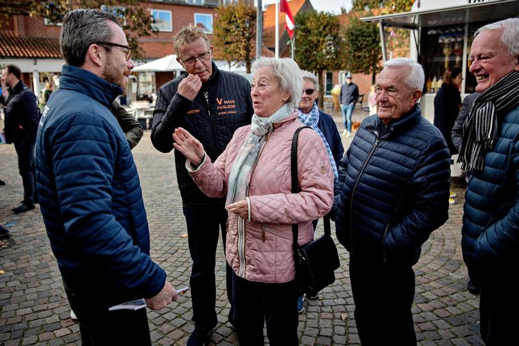 I valgkampen garanterede Jakob Ellemann-Jensen (V) sit bagland og sine vælgere, at han aldrig ville gøre Mette Frederiksen (S) til statsminister. Nu tilgiver dele af baglandet ham for at bryde det løfte. Foto: Martin Lehmann