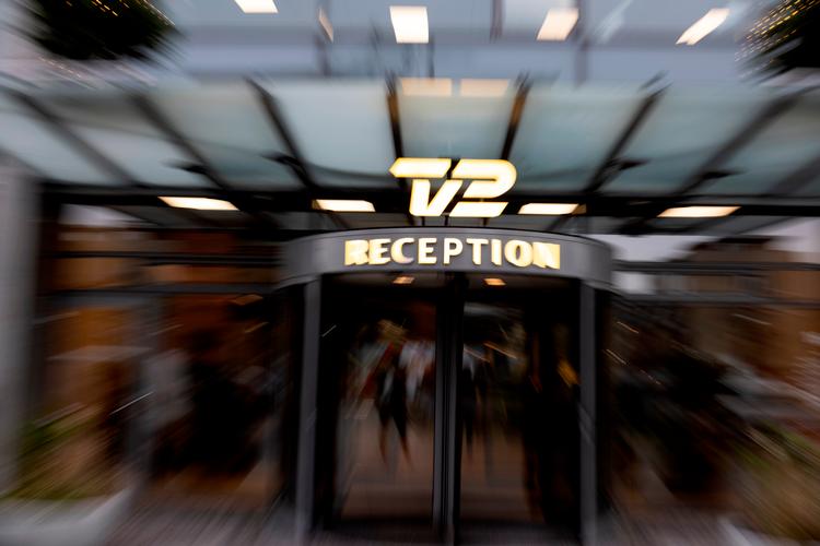 Et billede af en næseabe-familie koblet til en paneldebat om VM i Qatar har fået det til at shitstorme hos TV 2 på Teglholmen i København. Foto: Thomas Borberg