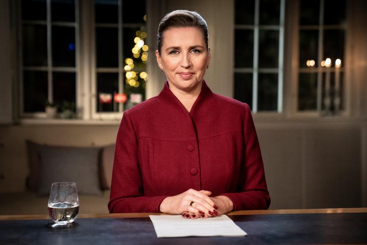 Statsminister Mette Frederiksen (S) fastholdt i sin nytårstale 1. januar, at der skal afskaffes af helligdag, selv om et flertal af lønmodtagerne er imod. Foto: Mads Claus Rasmussen/Ritzau Scanpix