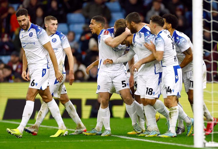 To mål i de sidste fem minutter sikrede Stevenage en sensationel udesejr over Aston Villa.   Foto: Andrew Boyers/Ritzau Scanpix