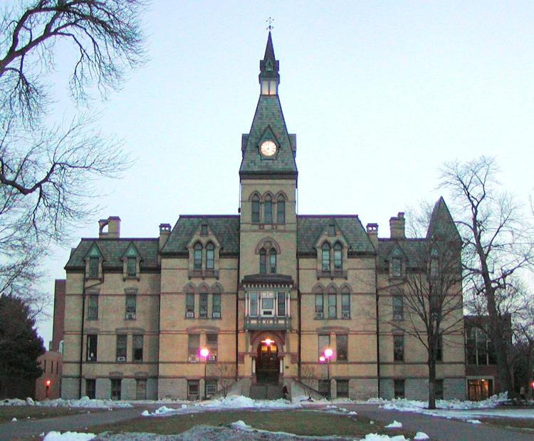 Det var på dette universitet, Hamline University i  Minnesota, at en underviser i kunsthistorie blev fyret.  Foto: Wikimedia Commons/William Wesen