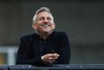 Fodboldlegenden og tv-værten Gary Lineker tog pornospøgen med et smil, både mens den stod på og efterfølgende.  Foto: Owen Humphreys/Ritzau Scanpix