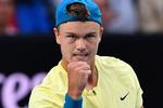 Kun ganske få gange lod Holger Rune frustration komme til overfladen under torsdagens kamp i Australian Open, hvor han det meste af tiden havde denne indstilling. Det gav pote. Foto: Paul Crock/Ritzau Scanpix