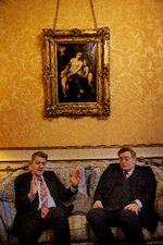 Til venstre er det Frankrigs ambassadør til Danmark, Christophe Parisot, og til højre Tysklands ambassadør til Danmark, Pascal Hector. De sidder på den franske ambassade på Kongens Nytorv i København.  Foto: Martin Lehmann