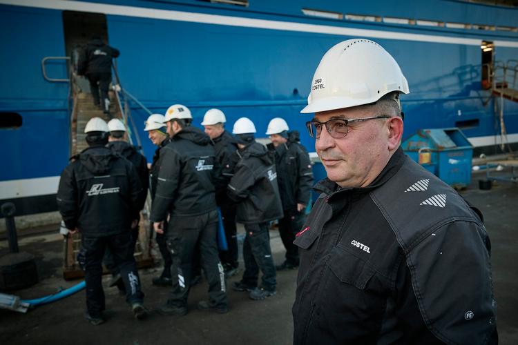 Frederikshavn Kommune har succes med at invitere udenlandske arbejdere og deres familier til at bosætte sig. Arbejdsleder og elektriker Costel Boghiu fra Rumænien har arbejdet ni år i Skagen.  Foto: Claus Bjørn Larsen