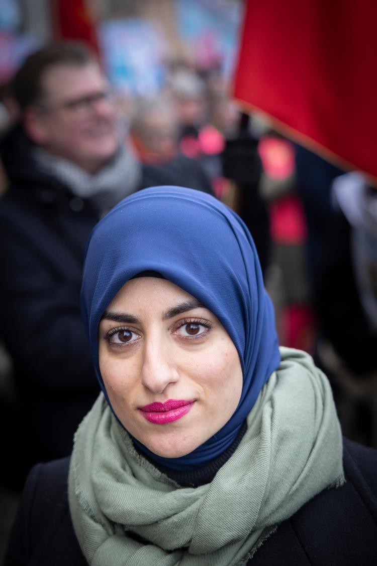 Negin Igderi fra 3F København, arbejder i hotel- og restaurationsbranchen og er tillidsrepræsentant. 30 år gammel.  Foto: Mads Nissen/POLITIKEN
