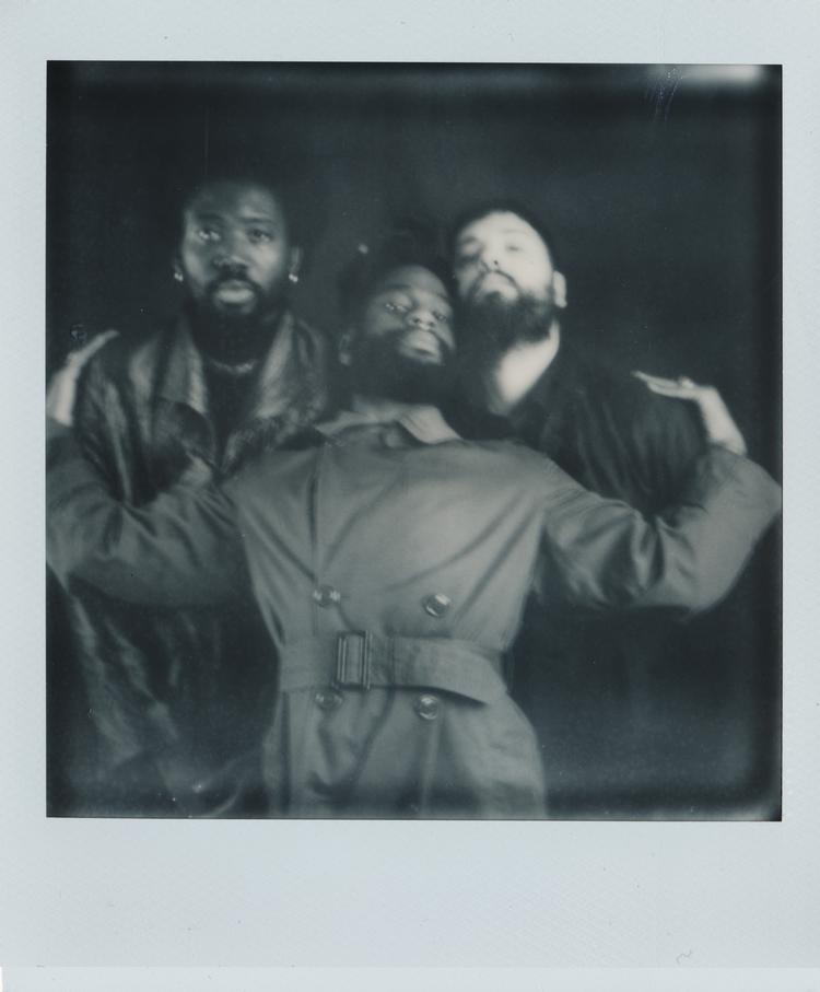 Den skotske trio Young Fathers er ude med deres fjerde album. Foto: Matt Brown