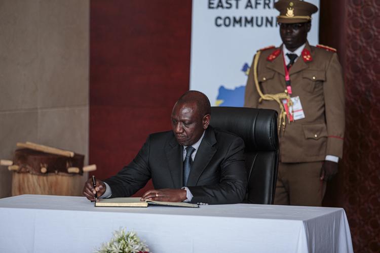  Det israelske selskab blev hyret til at spænde ben for valget af Kenyas præsident William Ruto. Det lykkedes ikke. Men 27 af 33 job er løst med succes, hævder selskabet i optagelser med skjult kamera.    Foto: Tchandrou Nitanga/Ritzau Scanpix