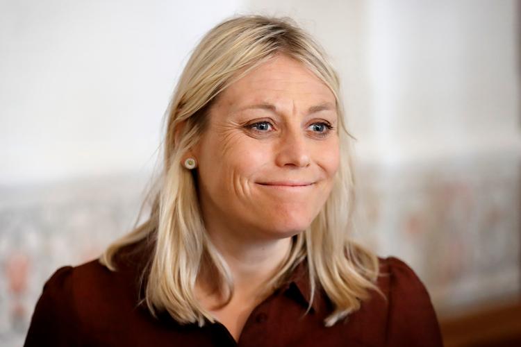 »Endelig! Efter massivt dansk pres får vores FN-veteraner deres velfortjente erstatning. Tak til jer der grinede, da jeg sendte breve til FN’s generalsekretær om problemet. Det gav blot ekstra blod på tanden for at få løst den pinlige sag«, skriver Trine Bramsen, som var forsvarsminister fra 2019 til 2022 på Twitter. Foto: Jens Dresling