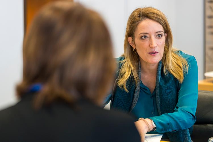Roberta Metsola har selv været igennem den lange ansøgningsproces, da hendes hjemland Malta søgte om medlemskab i EU. Foto: Europaparlamentet