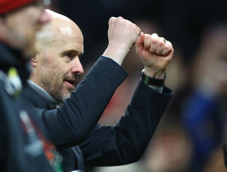Erik ten Hag, der ikke er kendt som den store smiler, har for alvor skabt succes for Manchester United, og hollænderen betegner sejren over Barcelona i Europa League som endnu et skridt i den rigtige retning.   Foto: Carl Recine/Ritzau Scanpix