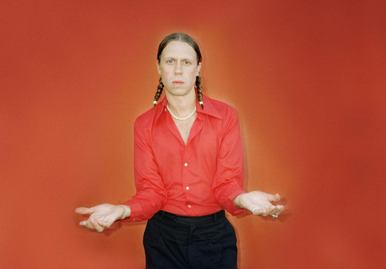 Mads Damsgaard Kristiansen har længe drømt om et gennembrud som musiker. Nu spørger han nogle gange sig selv, om han skal finde en ny drøm.  Foto: Fryd Frydendahl