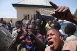 Vi har ikke billeder fra stormløbet i Lagos, men valget i Nigeria har været præget af flere problemer. Foto: Kola Sulaimon/Ritzau Scanpix