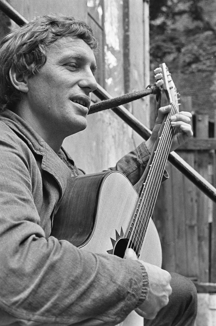 Cæsar – alias Bjarne Bøgesø Rasmussen – var en dansk protestsanger, der slog igennem i Danmark i 1960'erne.   Foto: Christen Hansen