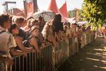 Der er rift om de armbånd, der giver adgang til pitten på Roskilde. Men nu kan gæsterne købe sig til en forlomme. Foto: Olivia Loftlund