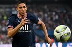 Paris SG-spilleren Achraf Hakimi er den seneste i rækken af fodboldstjerner, der er havnet i sager, der ikke har meget med fodbold at gøre.  Foto: Anne-christine Poujoulat/Ritzau Scanpix