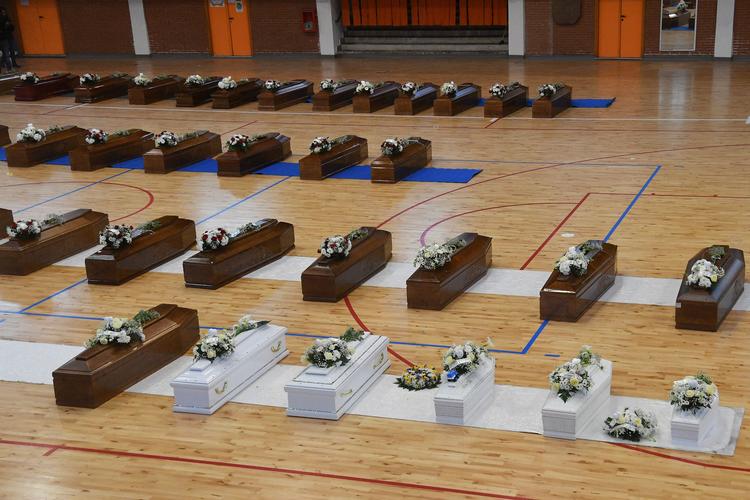 En båd med op mod 200 passagerer fra lande som Afghanistan, Pakistan, Syrien og Somalia forliste tæt ved kystbyen Cutro i den syditalienske region Calabrien. Foto: Alessandro Serrano/Ritzau Scanpix