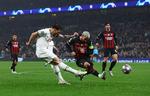Udover en som altid markant arbejdsindsats leverede Pierre-Emile Højbjerg denne afslutning, da Tottenhamn forgæves jagtede en scoring mod AC Milan. Foto: Paul Childs/Ritzau Scanpix