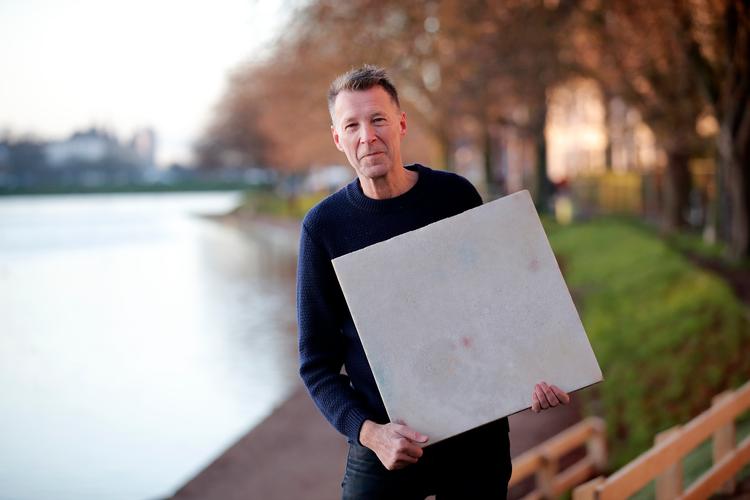 Jon Stephensen fastholder, at han ikke har skrevet under i en anden persons navn.    Foto: Jens Dresling