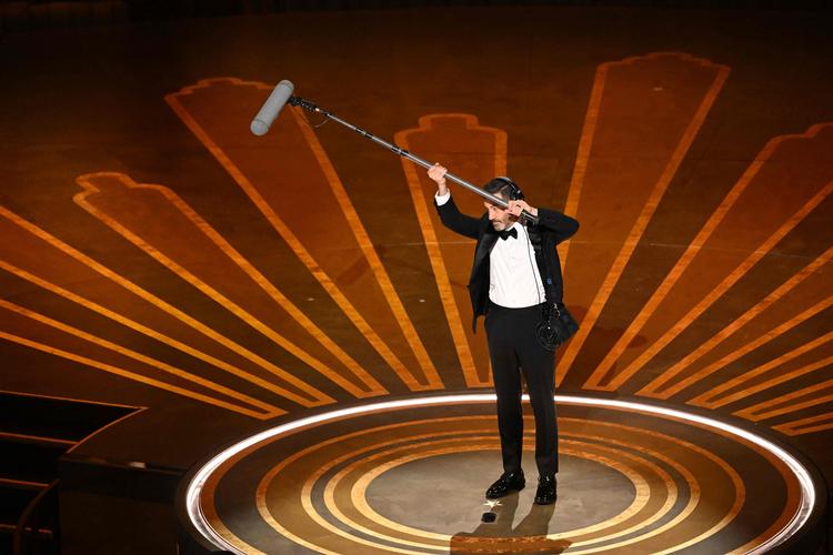 Aftenens vært, Jimmy Kimmel, på scenen.  Foto: Patrick T. Fallon/Ritzau Scanpix