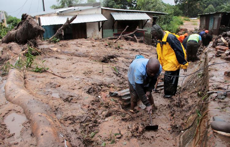 Flere end 60 personer har mistet livet i Malawi i forbindelse med den tropiske storm ’Freddy’. Foto: Eldson Chagara/Ritzau Scanpix