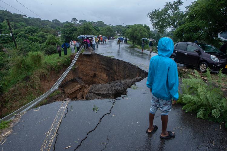 Den tropiske storm 'Freddy' har indtil videre har slået næsten 100 mennesker ihjel i Malawi. Foto: Amos Gumulira/Ritzau Scanpix