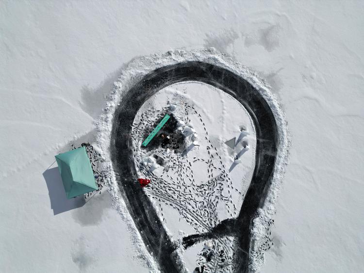Sils-søen i Schweiz dannede ramme om det iskolde rekorddyk. Foto: Denis Balibouse/Ritzau Scanpix