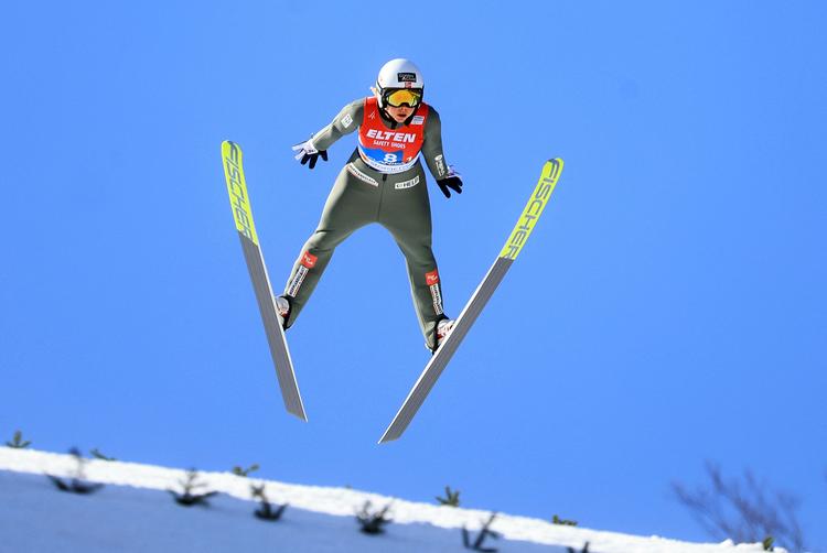 Den norske skihopper Maren Lundby er langtfra tilfreds med, at hun først får muligheden for skiflyvning nu.  Foto: Borut Zivulovic/Ritzau Scanpix