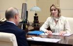 Maria Lvova-Belova er sammen med Vladimir Putin ønsket arresteret af Den Internationale Krigforbryderdomstol for ulovligt at deportere ukrainske børn til Rusland. Foto: Sputnik/Ritzau Scanpix