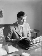 Kelvin Lindemann, forfatter, modstandsmand, højreradikal og antiautoritær. Ikke nogen renskuret karakter, lyder barnebarnets skudsmål. Foto: Holger Damgaard