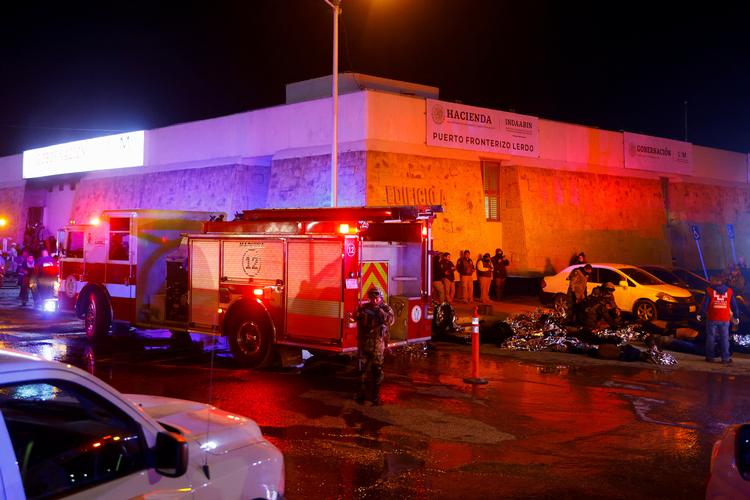 En brand på et migrantcenter i Ciudad Juarez i det nordlige Mexico har kostet 39 mennesker livet.  Foto: Jose Luis Gonzalez/Ritzau Scanpix