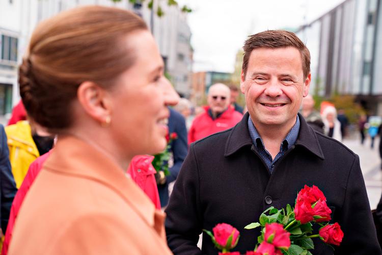 Thomas Kastrup-Larsen (S) har efter ni år som borgmester i Aalborg meddelt, at han ikke genopstiller. Her er statsminister Mette Frederiksen på besøg .    Foto: Henning Bagger/Ritzau Scanpix