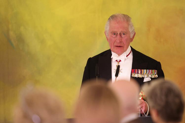 Den britiske kong Charles landede i Berlin onsdag eftermiddag med sin ægtefælle, dronning Camilla. Foto: Ian Vogler/Ritzau Scanpix