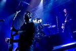 Det danske band Volbeat, der spiller på spillestedet Tobakken I Esbjerg på deres Europatour i 2010. Tobakken var en af de tre spillesteder, der i tirsdags blev ransaget og er netop gået konkurs.  Foto: Melissa Ørnstrup