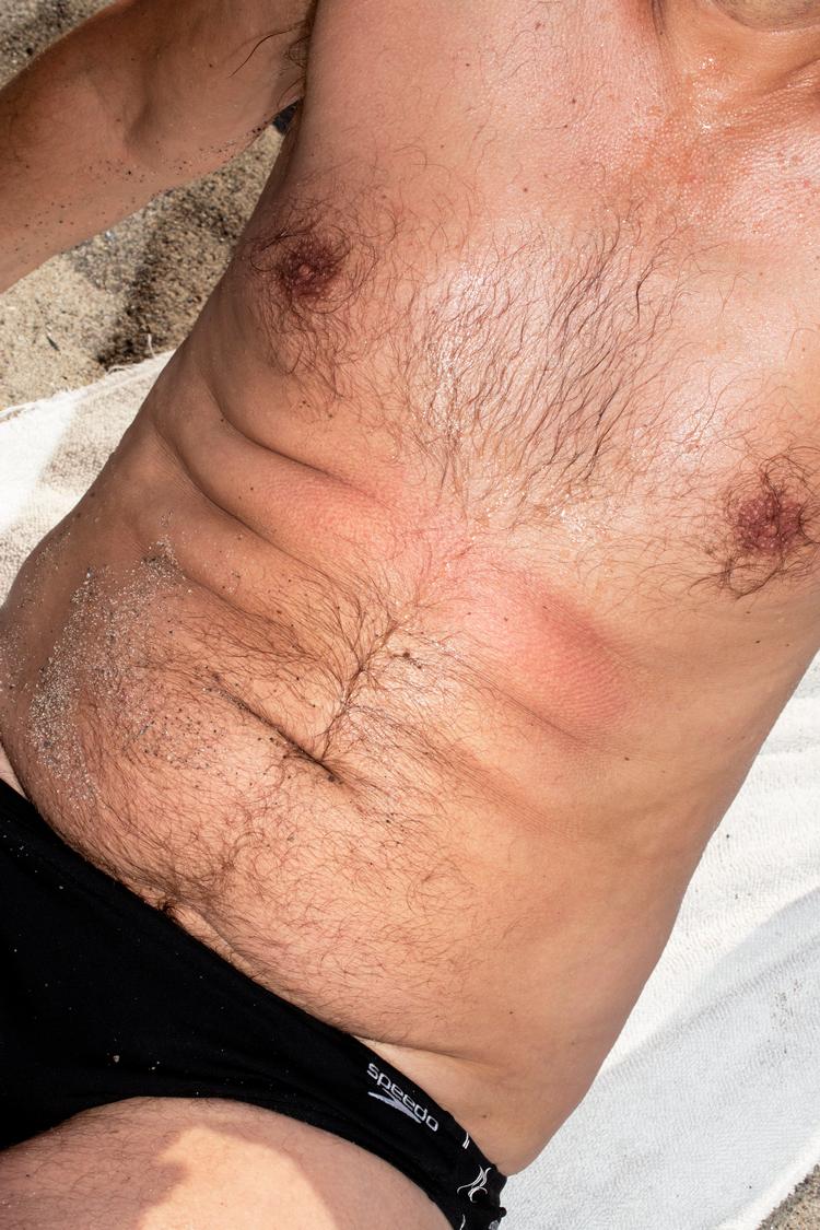 Der er en ny badeklub i byen. Men hvordan bliver man medlem? Og hvordan slipper man fri igen? Foto: Emma Sejersen