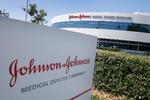 I 2020 besluttede medicinalselskabet at stoppe med at sælge sit babypudder i USA og Canada på grund af, hvad Johnson &amp; Johnson selv kaldte ’misinformation’. Foto: Mark Ralston/Ritzau Scanpix