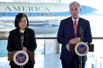 Taiwans præsident, Tsai Ing-wen, har mødtes med formanden for Repræsentanternes Hus i USA, Kevin McCarthy. Foto: David Swanson/Ritzau Scanpix