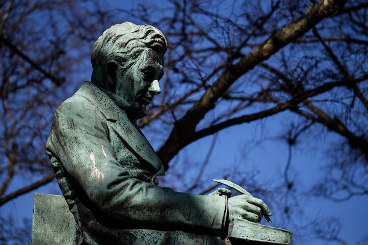 Muligvis har Lady Gaga ikke læst Kierkegaard, men hun har styr på, hvem hun er. Foto: Niels Hougaard