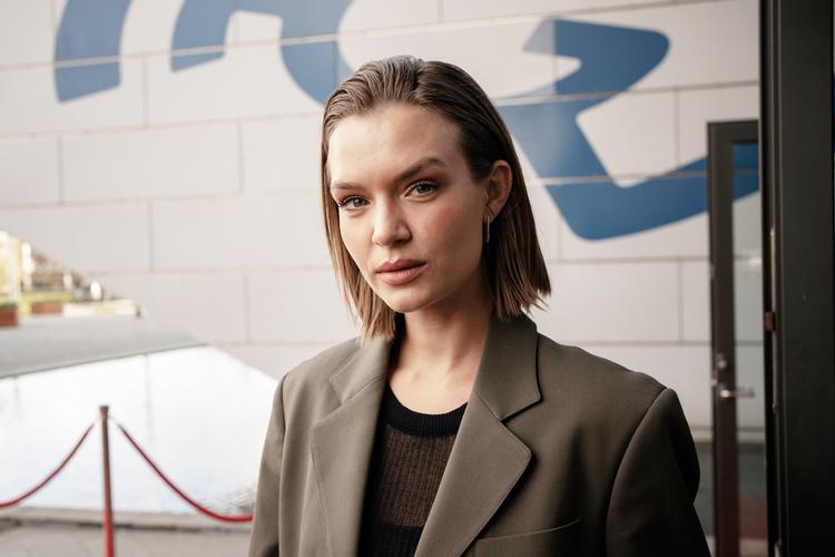     Den danske model Josephine Skriver besøgte sidste år  Nærum Gymnasium i forbindelse med PlanBørnefondens markering af FN’s Internationale Pigedag.    Foto: Emil Agerskov