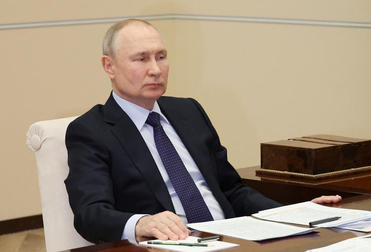 Loven om digital indkaldelse af værnepligtige mangler nu kun godkendelse fra det russiske senat og en underskrift fra præsident Vladimir Putin. Foto: Sputnik/Ritzau Scanpix