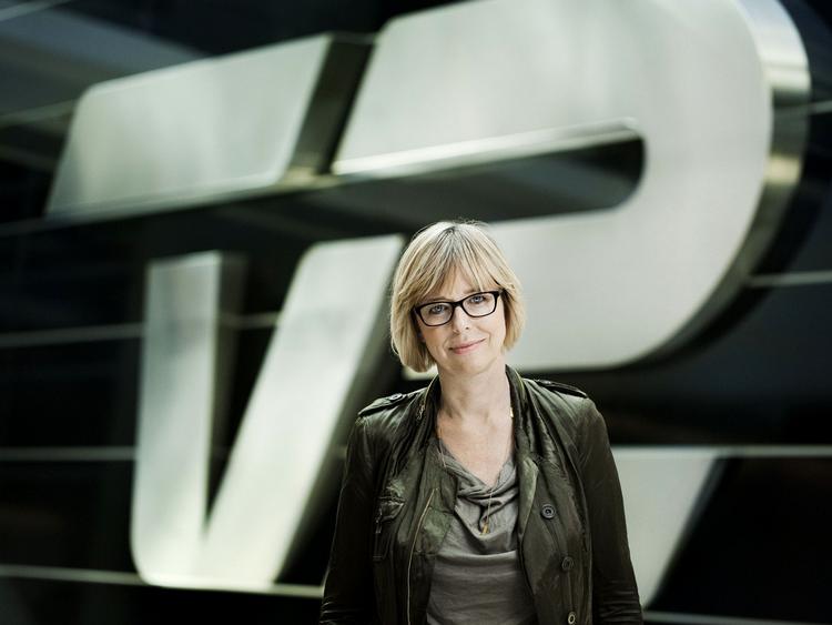 TV 2's nyhedsdirektør Ulla Pors orienterer om situationen på TV 2 på et fællesmøde.        Foto: Miklos Szabo