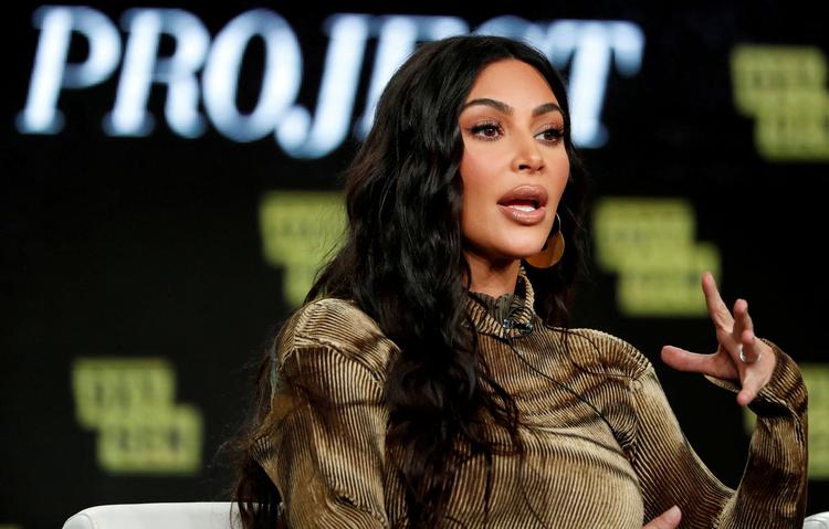 Tv-stjernen Kim Kardashian er en af de kendisser, som indtil videre ikke har valgt at bruge 55 kroner om måneden for den særlige mærkning.  Foto: Mario Anzuoni/Ritzau Scanpix