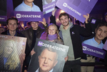 Ellen Emilie, leder af Moderaternes ungdomsparti (midtfor) kræver, at Jon Stephensen ekskluderes fra partiet, da hun mener, at han har forbrudt sig mod både Moderaternes ’code of conduct’ og ungdomspartiets adfærdskodeks Foto: Unge Moderater